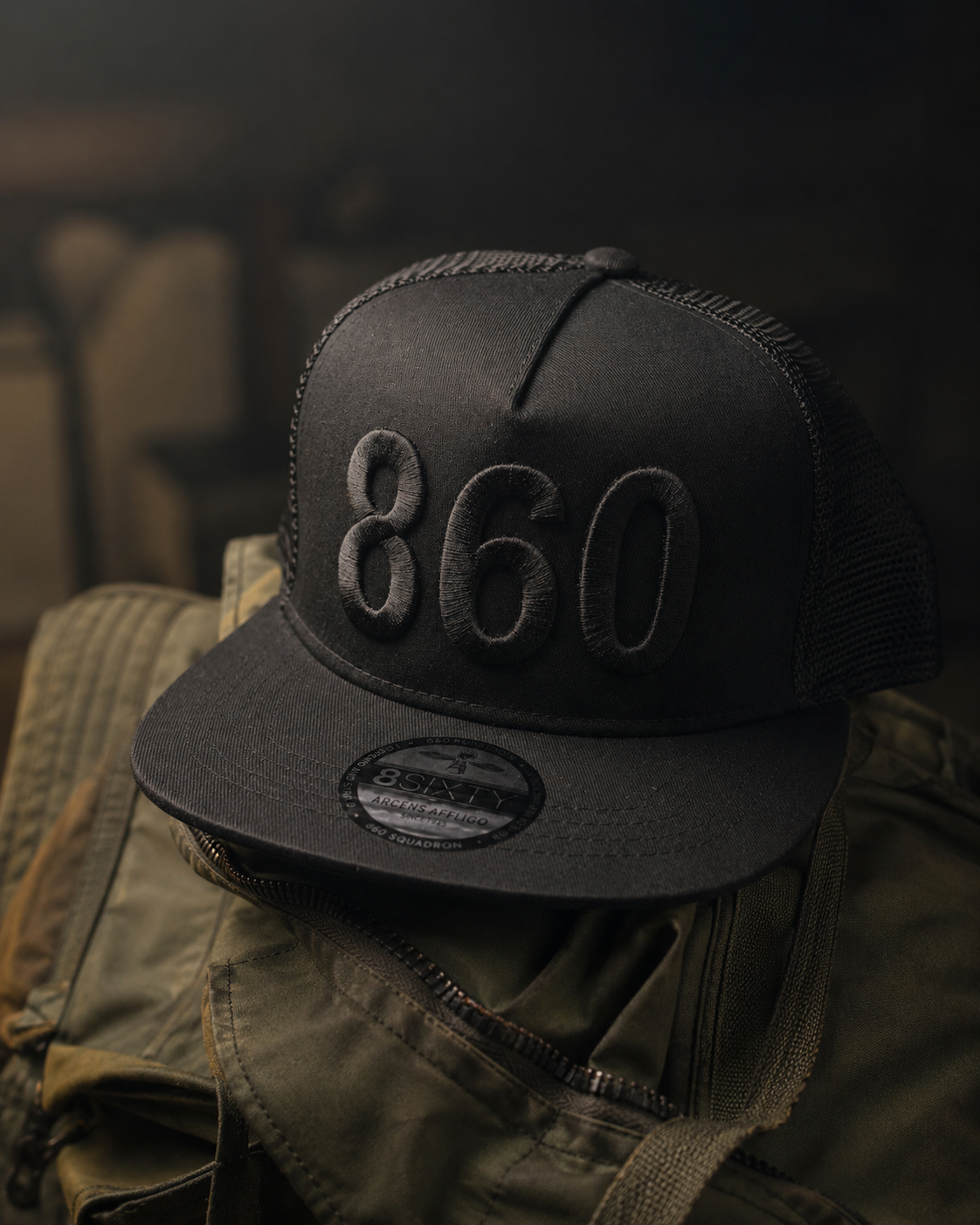 860SQN SnapBack Black